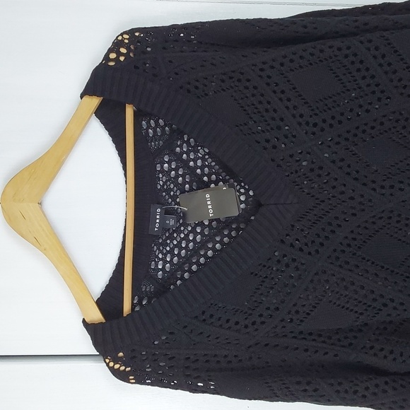 Torrid Black Pointelle Knit Eyelet Pop Over Sweater Crochet Mod Edgy Sz.L - Picture 2 of 6